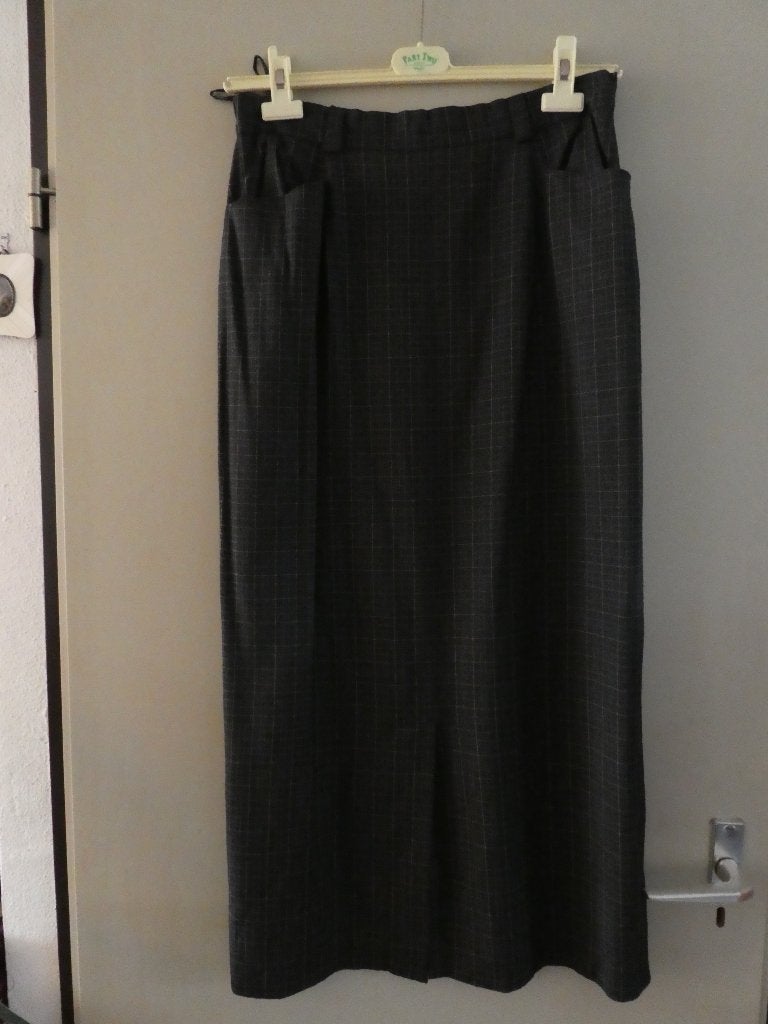 mooie grijze rok met ruitjesmotief, merk Marron, maat L, Maat 42/44 (L), Ophalen of Verzenden, Grijs, Onder de knie