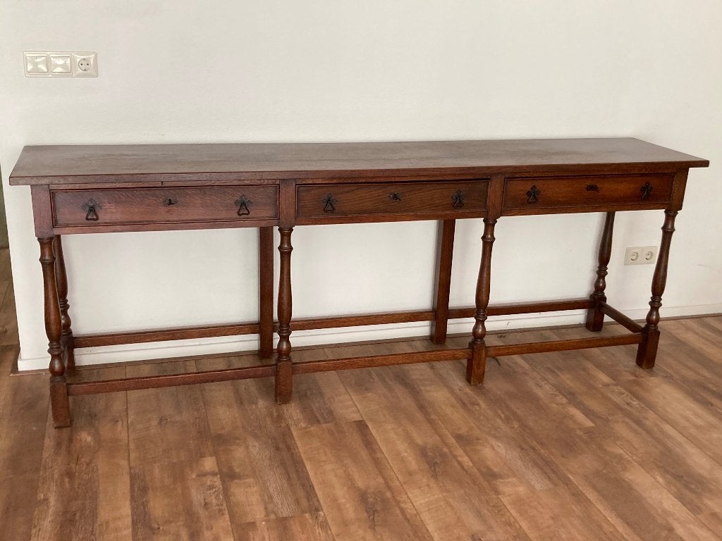 Uitzonderlijk grote antieke eiken sidetable, 225cm breed, Antiek en Kunst, Antiek | Meubels | Tafels, Ophalen