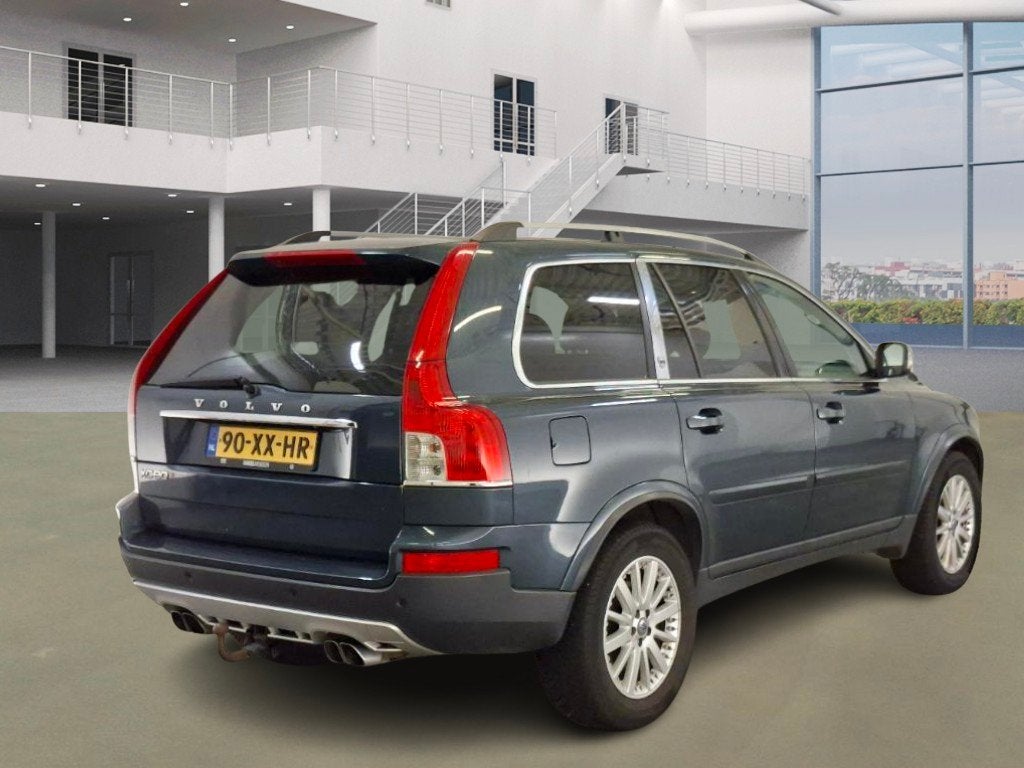 Volvo XC90 4.4 V8 Executive|R-DESIGN|AWD|7PERS|YOUNGTIMER|V8, Dealer onderhouden, 8 cilinders, Bedrijf, Vierwielaandrijving