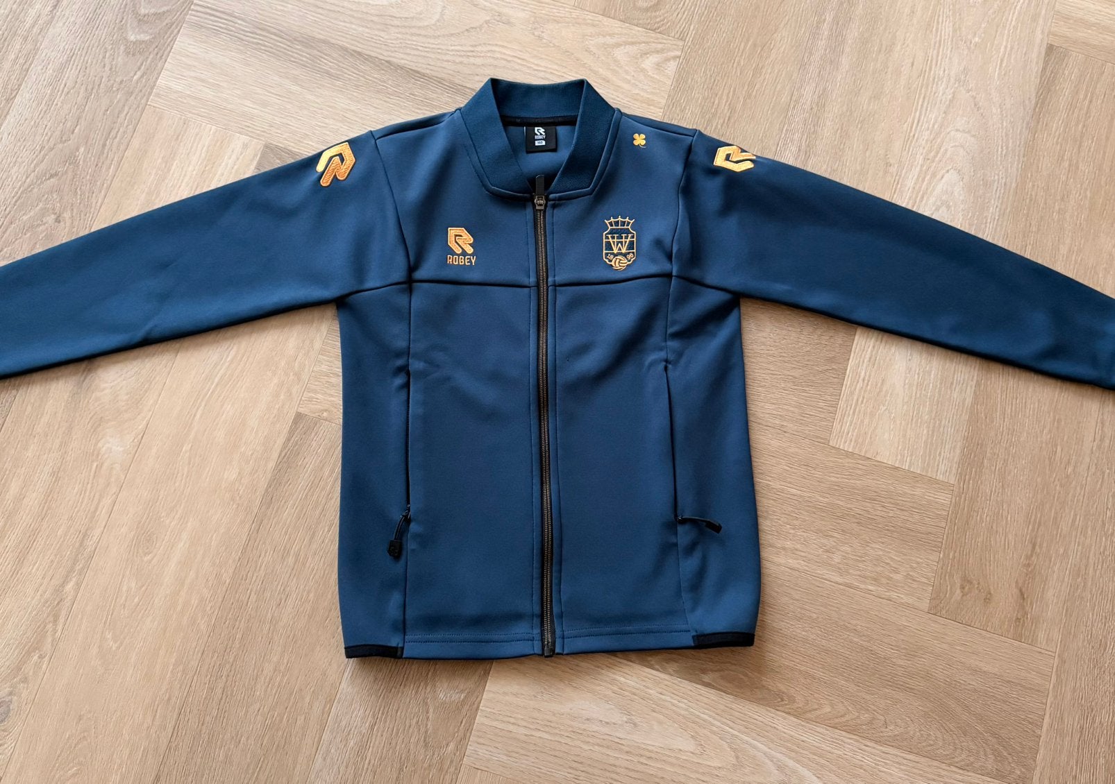 Robey willem II maat 140, Kinderen en Baby's, Ophalen of Verzenden, Zo goed als nieuw, Trui of Vest