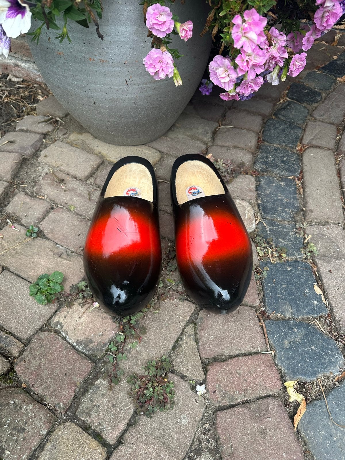 Traditionele Hollandse Klompen - Zwart/Rood, Ophalen of Verzenden, Gedragen, Zwart, Overige typen