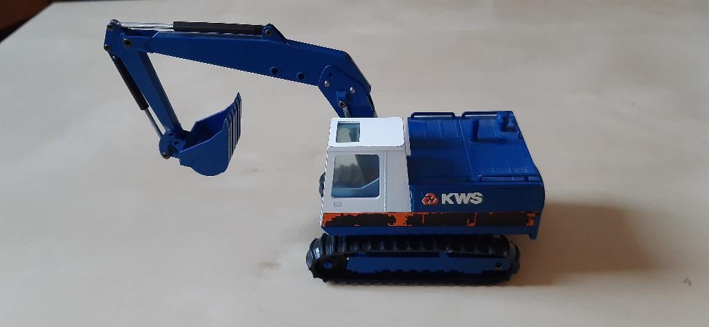 Cat 215  schaalmodel "KWS" versie in doos, Ophalen of Verzenden, Gebruikt, Auto's