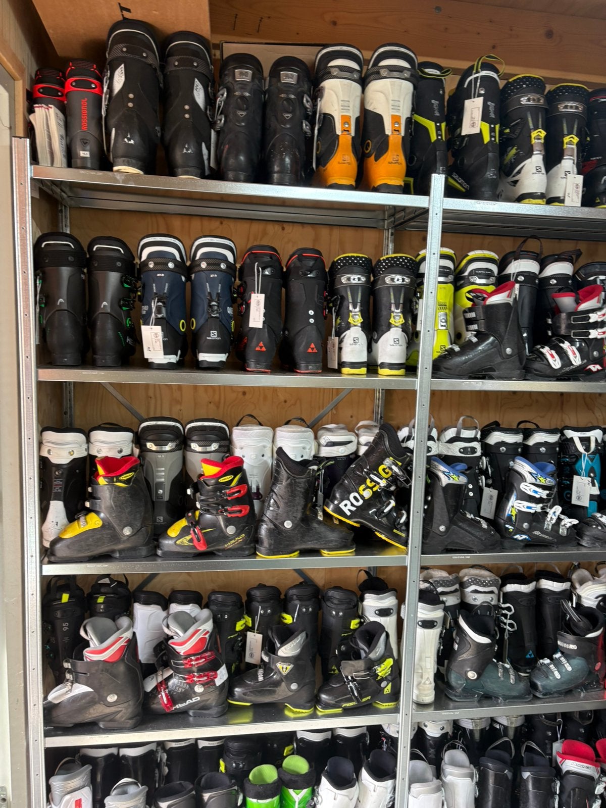 Tweedehands ski’s, skischoenen & snowboards. Ook onderhoud, Sport en Fitness, Ophalen of Verzenden, Gebruikt, Ski's, Overige merken