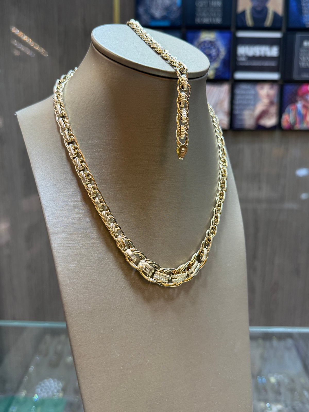 14KT Goud - 12.9 Gram - Ketting - Armband- Vrouwenset, Ophalen, Nieuw, Goud