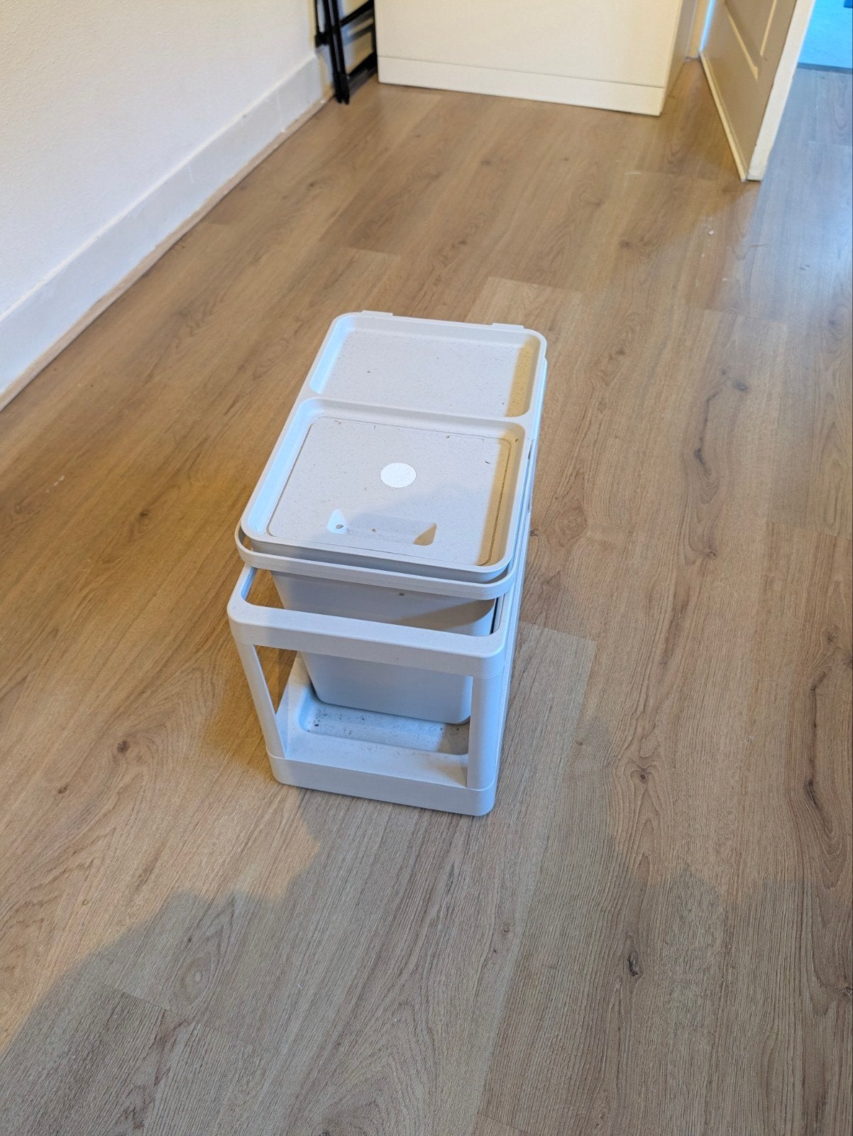 IKEA uittrekbare prullenbak - ideaal voor afvalscheiding, Kunststof, Gebruikt, Ophalen of Verzenden, 5 – 50