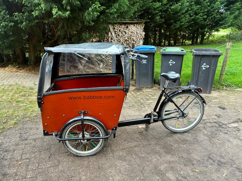 Babboe Big Bakfiets Niet-Elektrisch met Zonnescherm/Regenhoe, 4 kinderen of meer, Gebruikt, Huif, Trommelrem