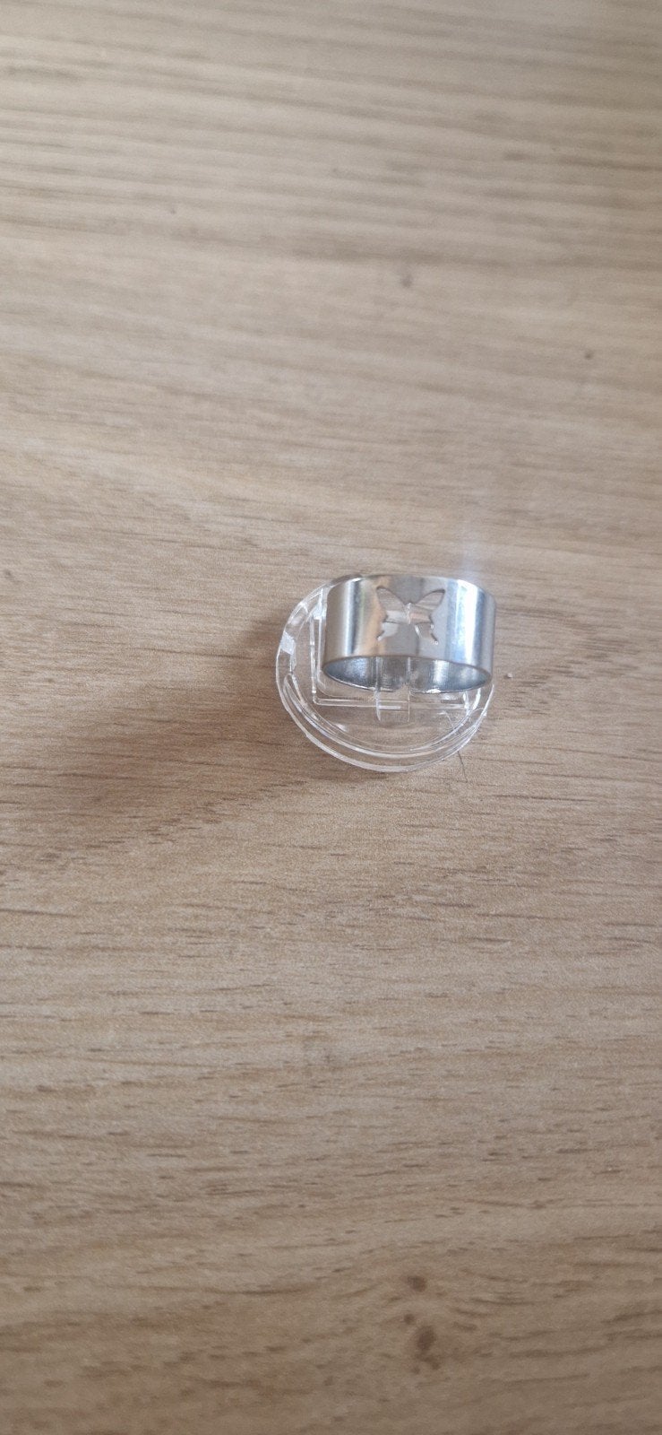 Zilverkleurige ring met vlinder, maat 14, Ophalen of Verzenden