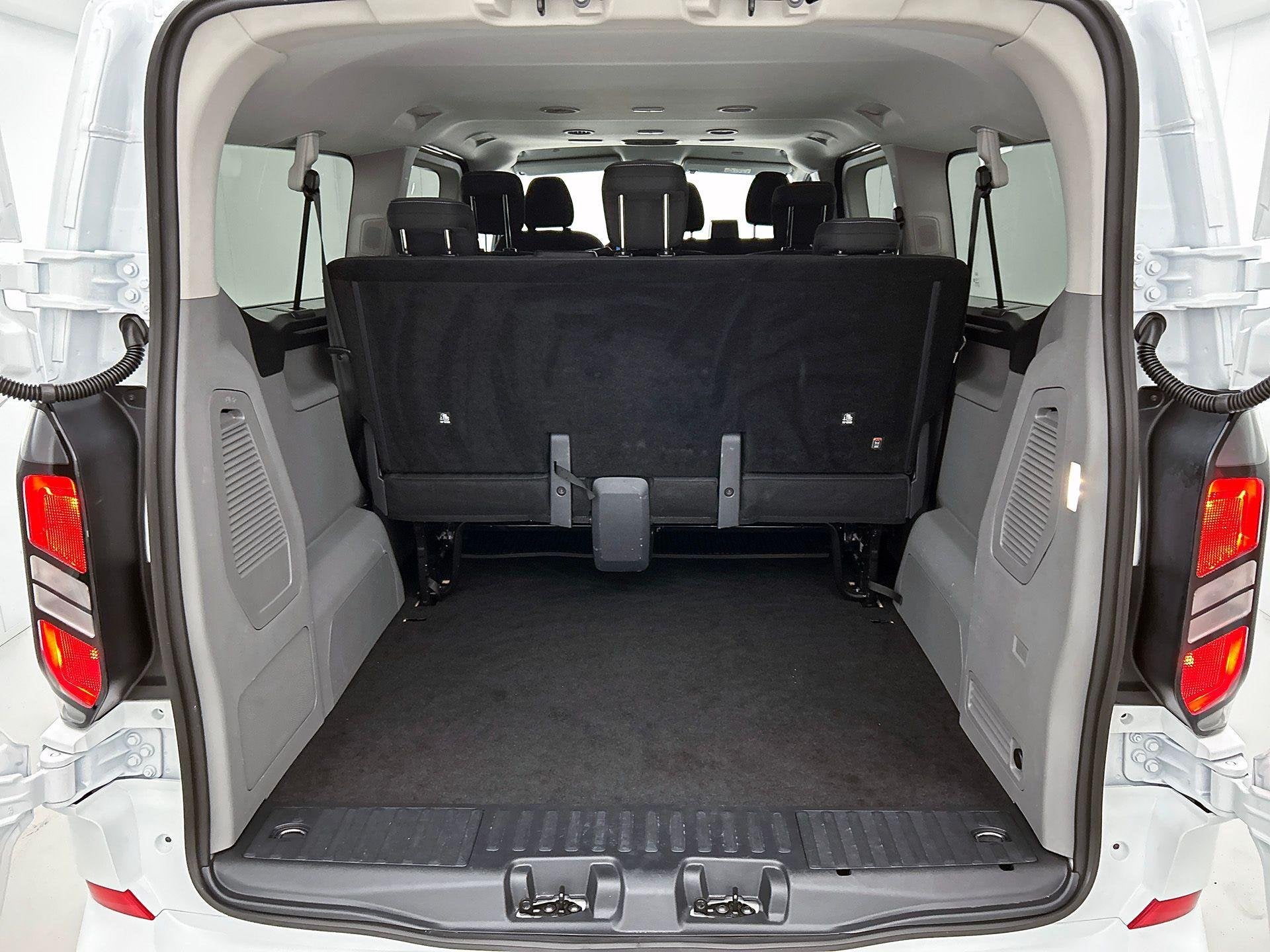 Ford Transit Custom 340 2.5 PHEV L2H1 Limited Automaat Incl., Auto's, Stof, Gebruikt, 1850 kg, Wit