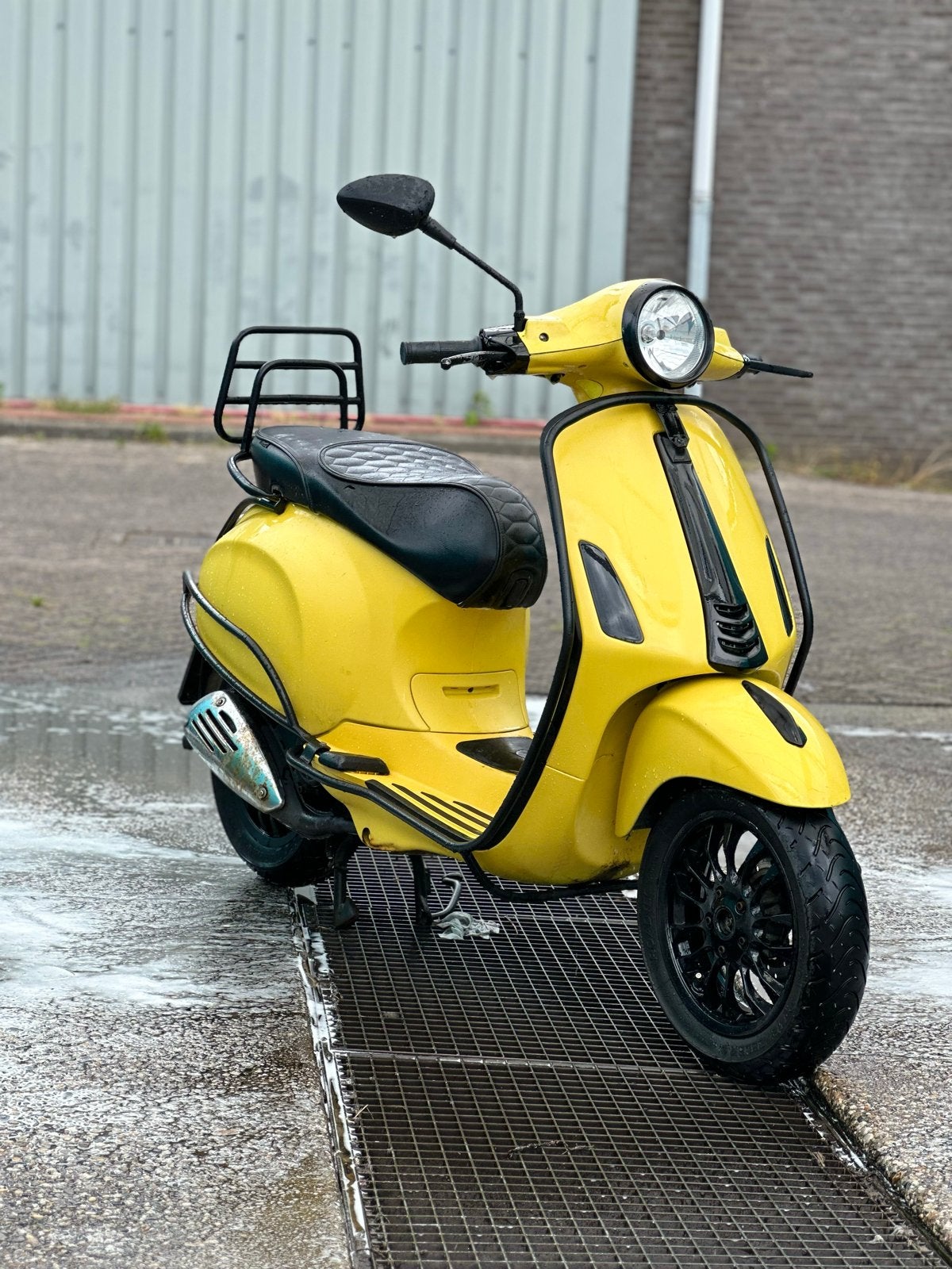 Vespa Primavera 50cc 4T, Ophalen, Overige modellen, Maximaal 45 km/u, Zo goed als nieuw