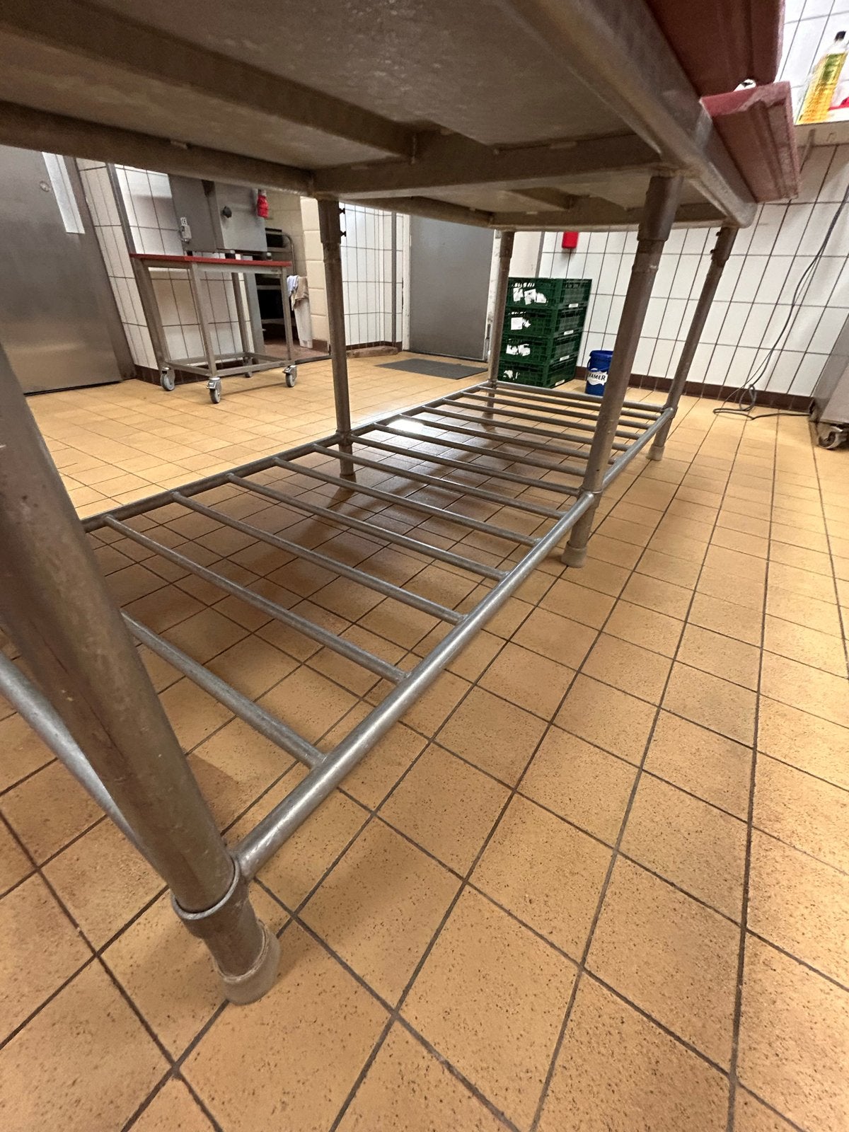 Massieve Slagerij Snijtafel na 9 september op te halen, Ophalen of Verzenden, Gebruikt