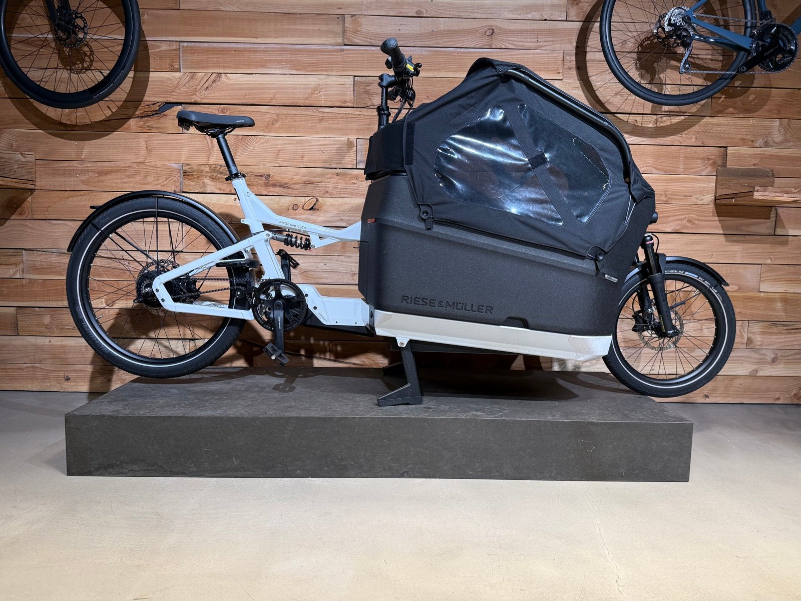 Riese & Müller Packster2 70 CT Vario van 9359,-  voor 6959,-, Huif, Nieuw, 2 kinderen, Schijfrem