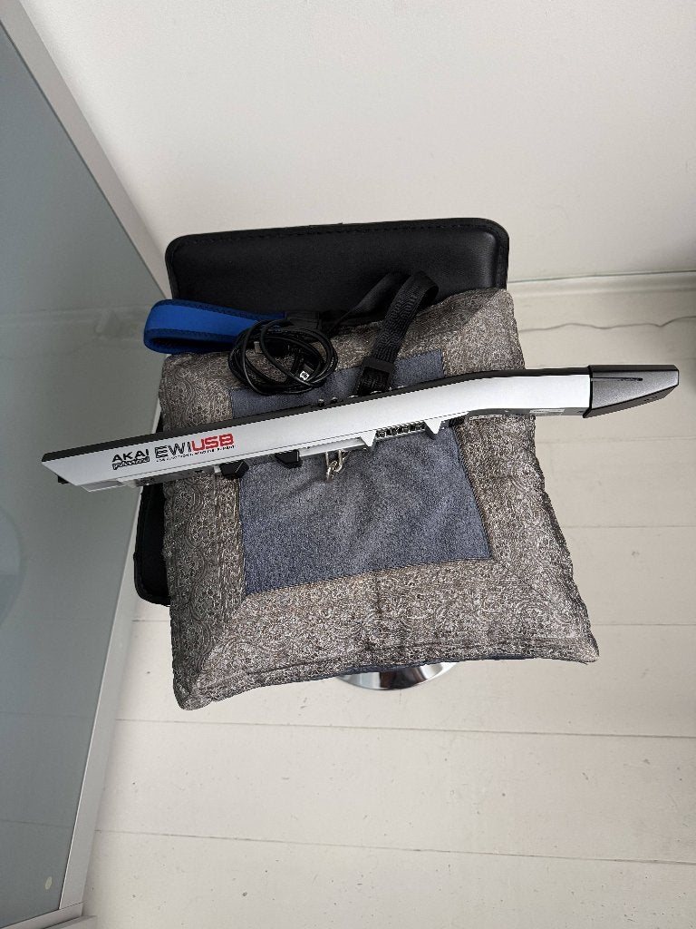 Akai EWI USB met nekriem, Ophalen of Verzenden, Gebruikt