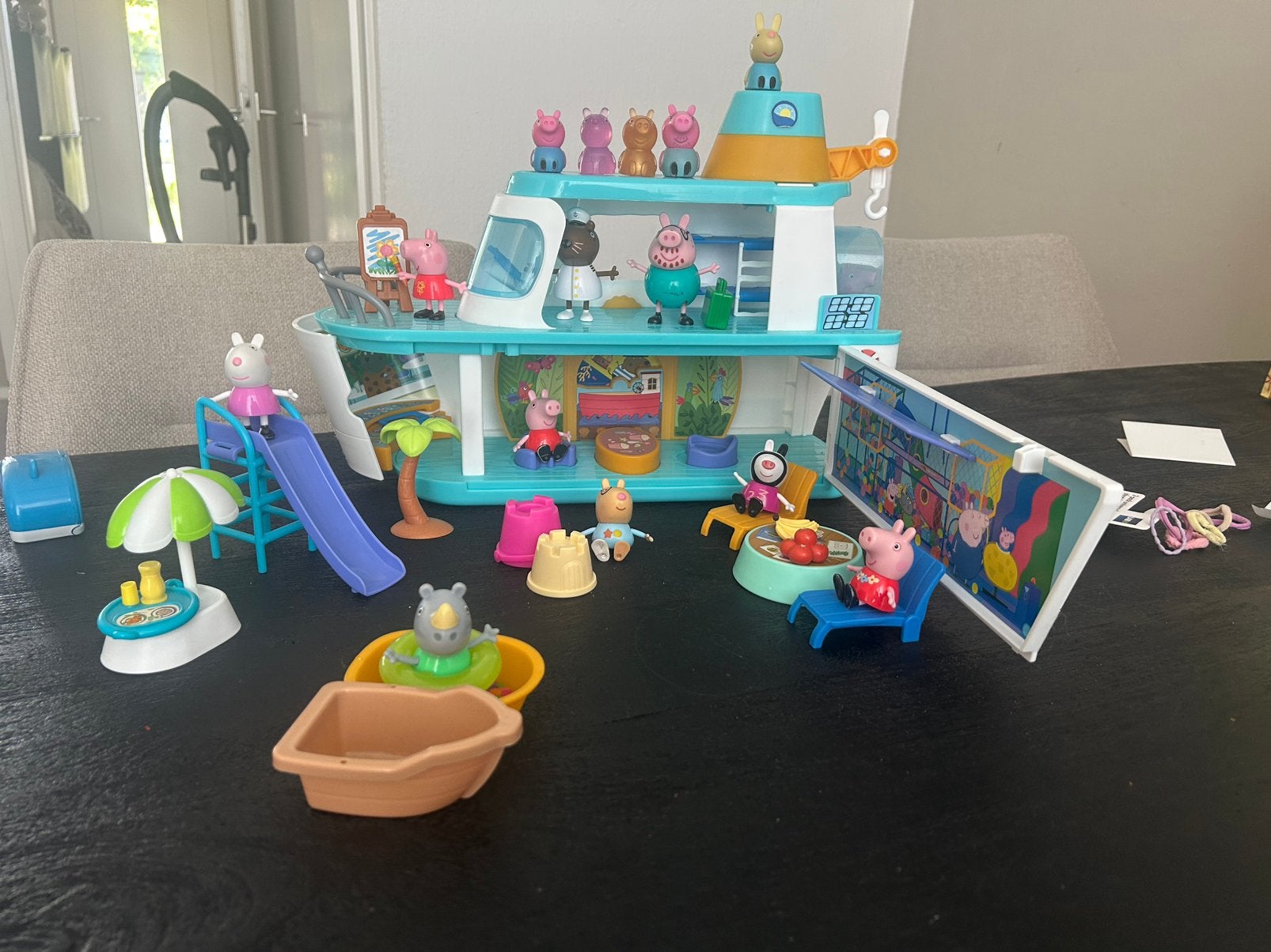 Peppa pig boot, Ophalen of Verzenden, Zo goed als nieuw, Toebehoren