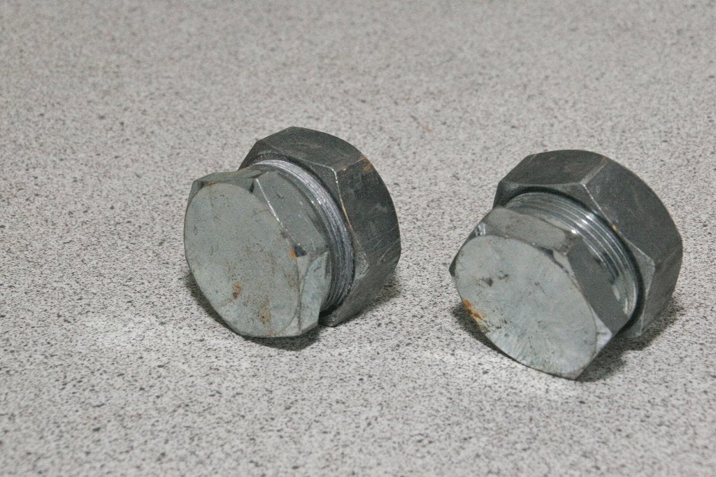 2 gebruikte eindkappen ca. 33 mm. € 4.50 voor 2 stuks, Gebruikt, Overige typen, Rvs, Minder dan 2 meter