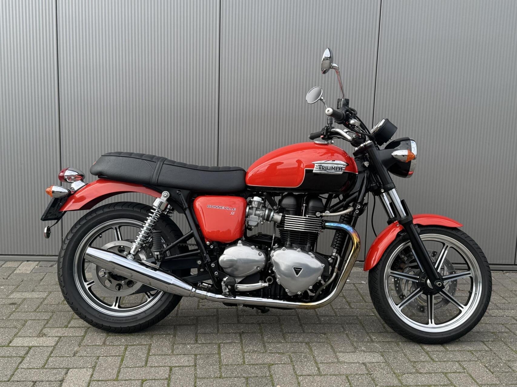 Triumph Bonneville T100, Motoren, Chopper, Meer dan 35 kW, 865 cc, Handgeschakeld