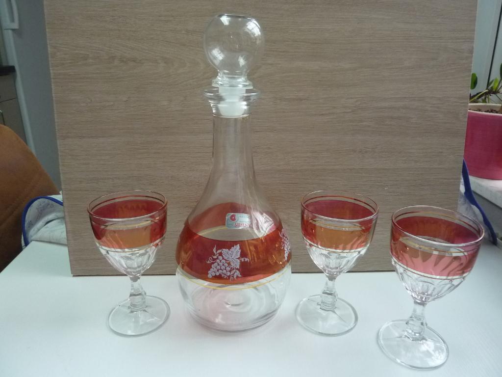 kristal, Vintage wijnkaraf met 3 wijnglazen, Ophalen of Verzenden