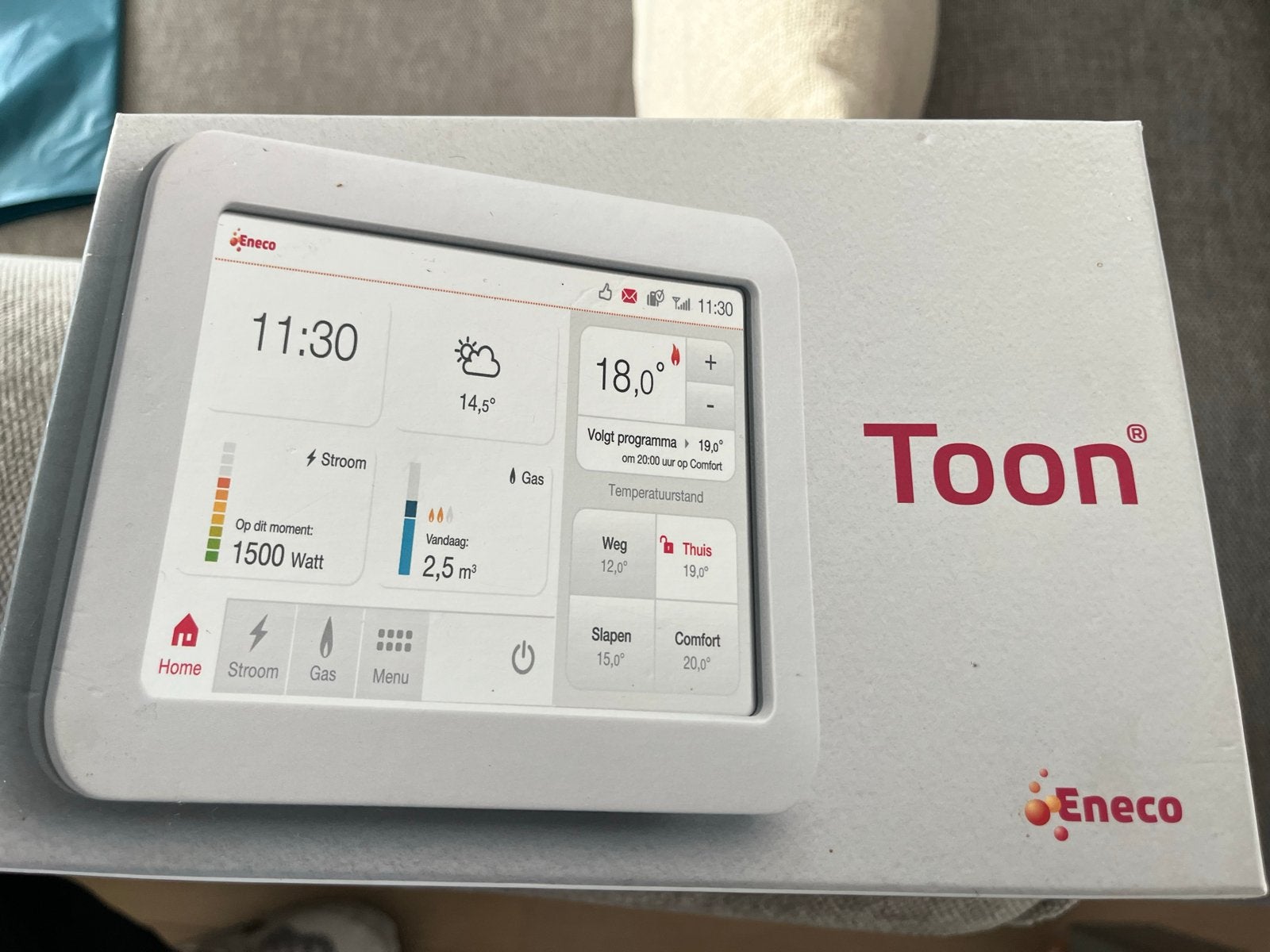 Eneco Toon Thermostaat met accessoires, Ophalen of Verzenden, Slimme thermostaat, Gebruikt