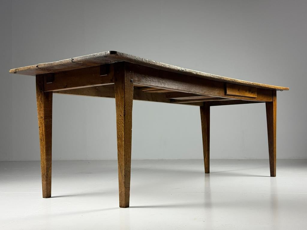 Franse eettafel antiek 224L, Ophalen