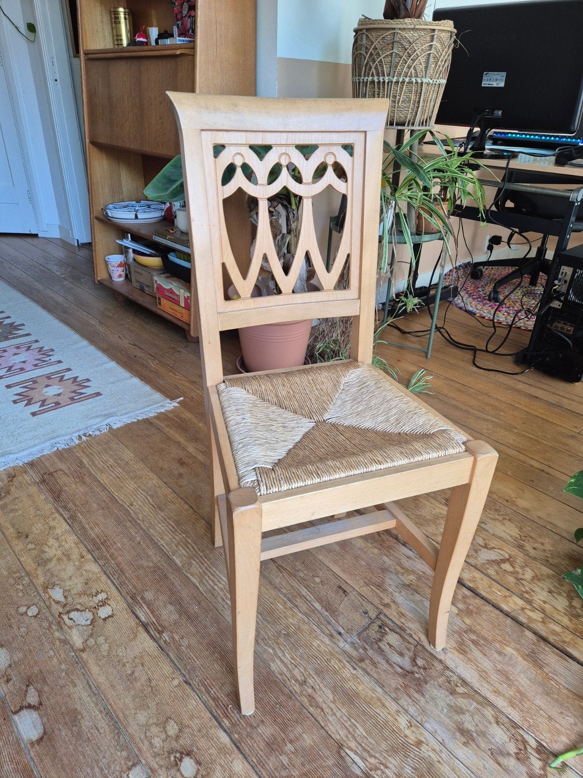 Cute Wooden Chairs Houten stoel, Ophalen