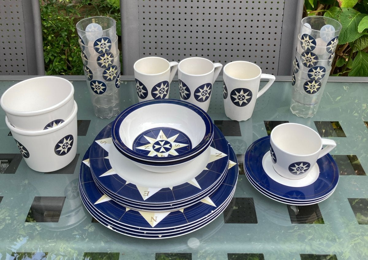 Mepal Servies Kompas - Ideaal voor Camper, Boot of Tuin, Ophalen of Verzenden, Gebruikt