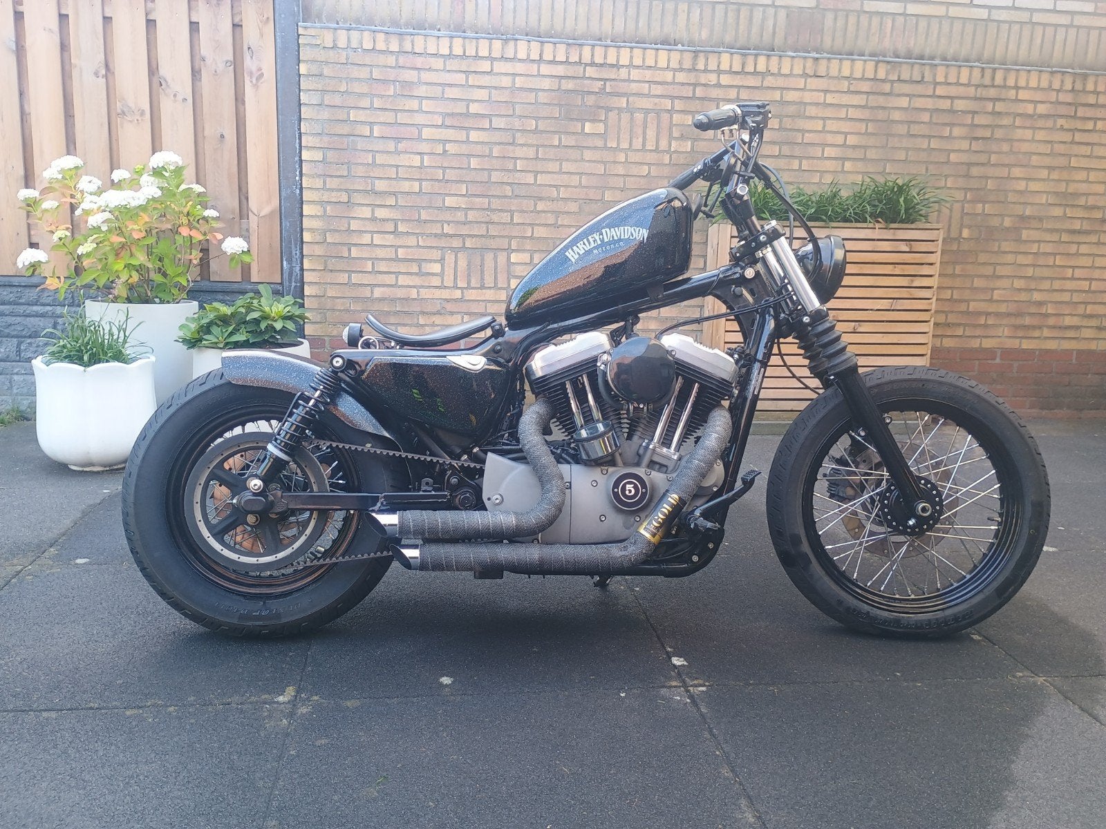 Harley-Davidson XL1200 Nightster Bobber - Unieke Custom, 2 cilinders, Sportuitlaat, Gebruikt, Particulier