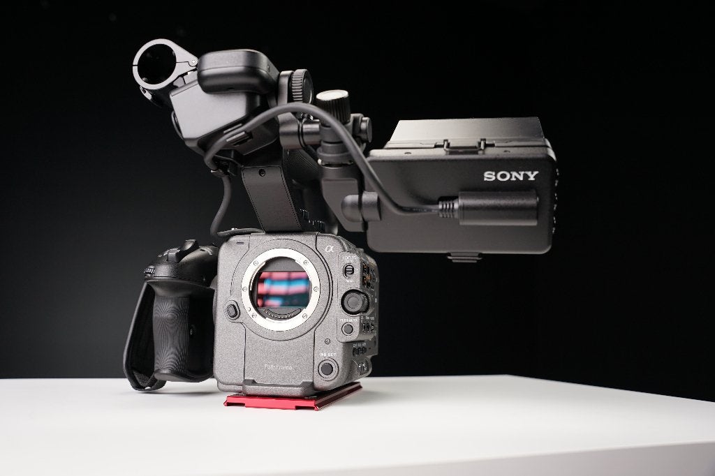 Foto 9 van Sony FX6 – zeer goede staat – slechts 282 draaiuren + rig