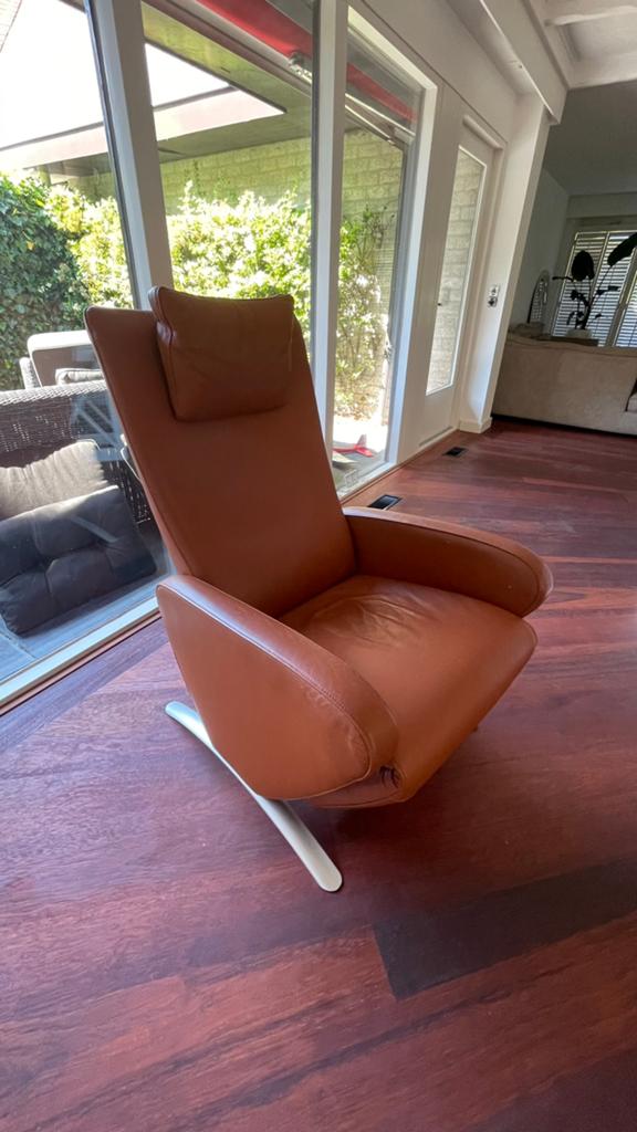 Luxe FSM (Zwitserland) fauteuil, Huis en Inrichting, Ophalen of Verzenden, 75 tot 100 cm, Leer, 50 tot 75 cm