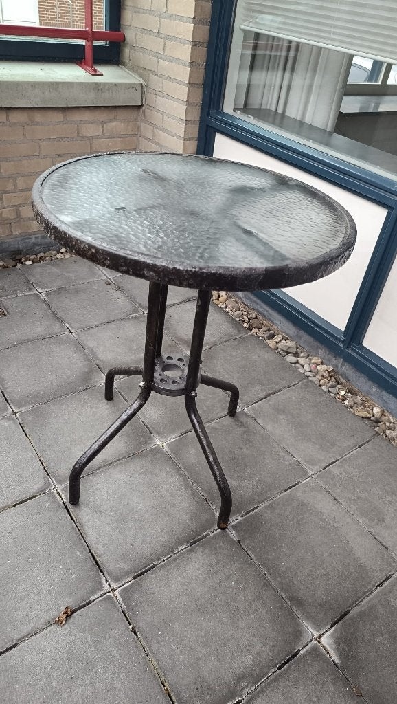 Terrastafel met glazen blad - Gebruikt, Ophalen, Gebruikt, Metaal