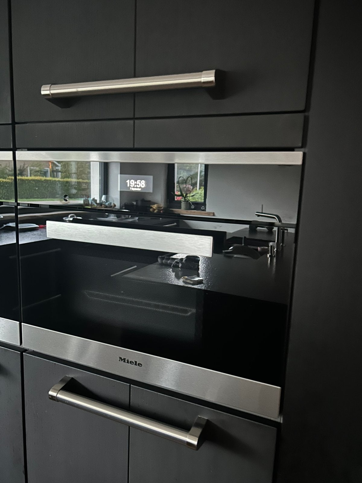 Miele DGM 6401 inbouw-stoomoven met magnetronfunctie., Ophalen, Zo goed als nieuw
