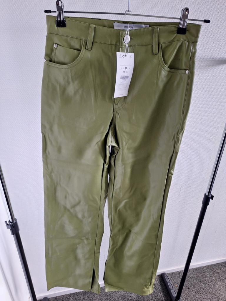 Leren broek, Maat 38/40 (M), Nieuw, Lang, Groen