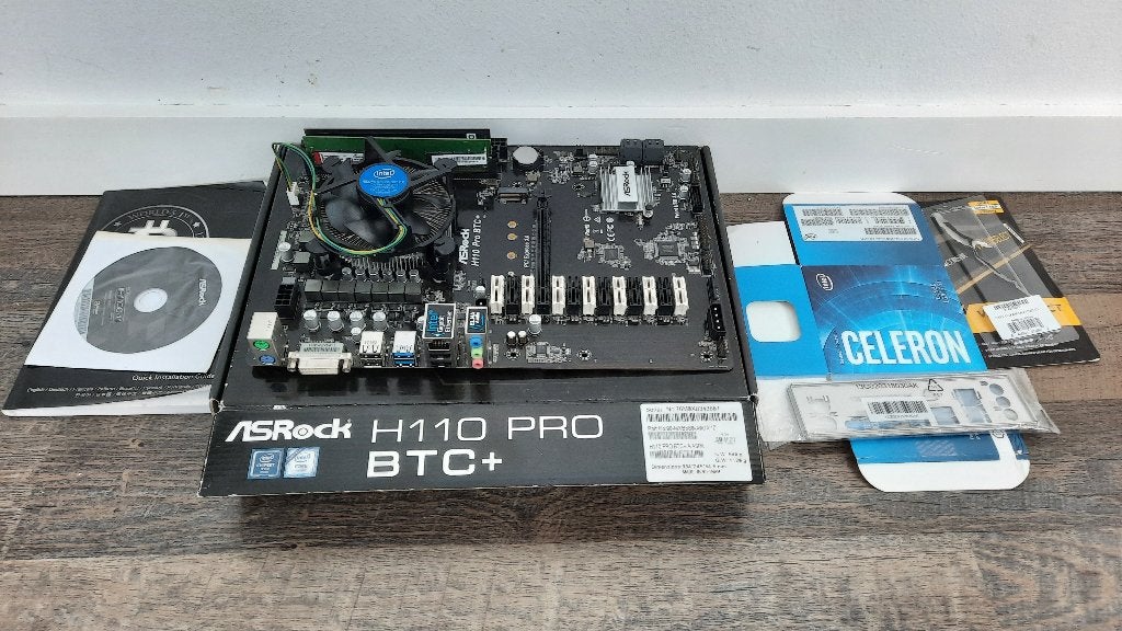 Asrock H110 Pro BTC+ Moederbord + CPU + Geheugen, Computers en Software, Moederborden, Ophalen of Verzenden, Gebruikt, Intel, DDR4