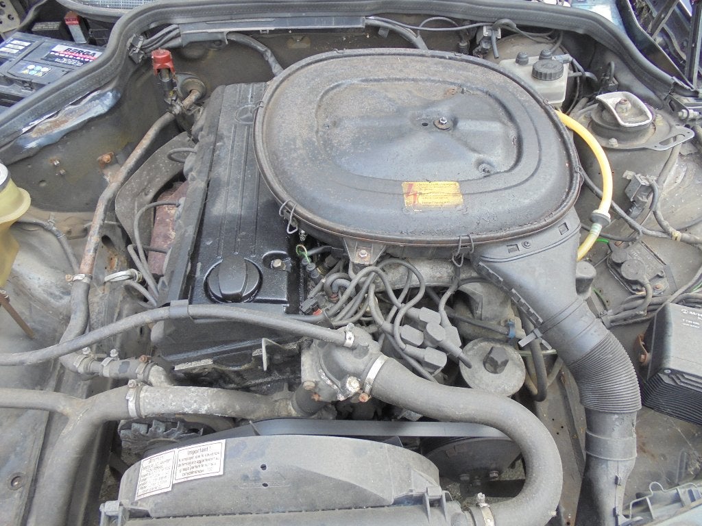 Motor M102 w201 245000 km, Auto-onderdelen, Ophalen of Verzenden, Gebruikt, Mercedes-Benz