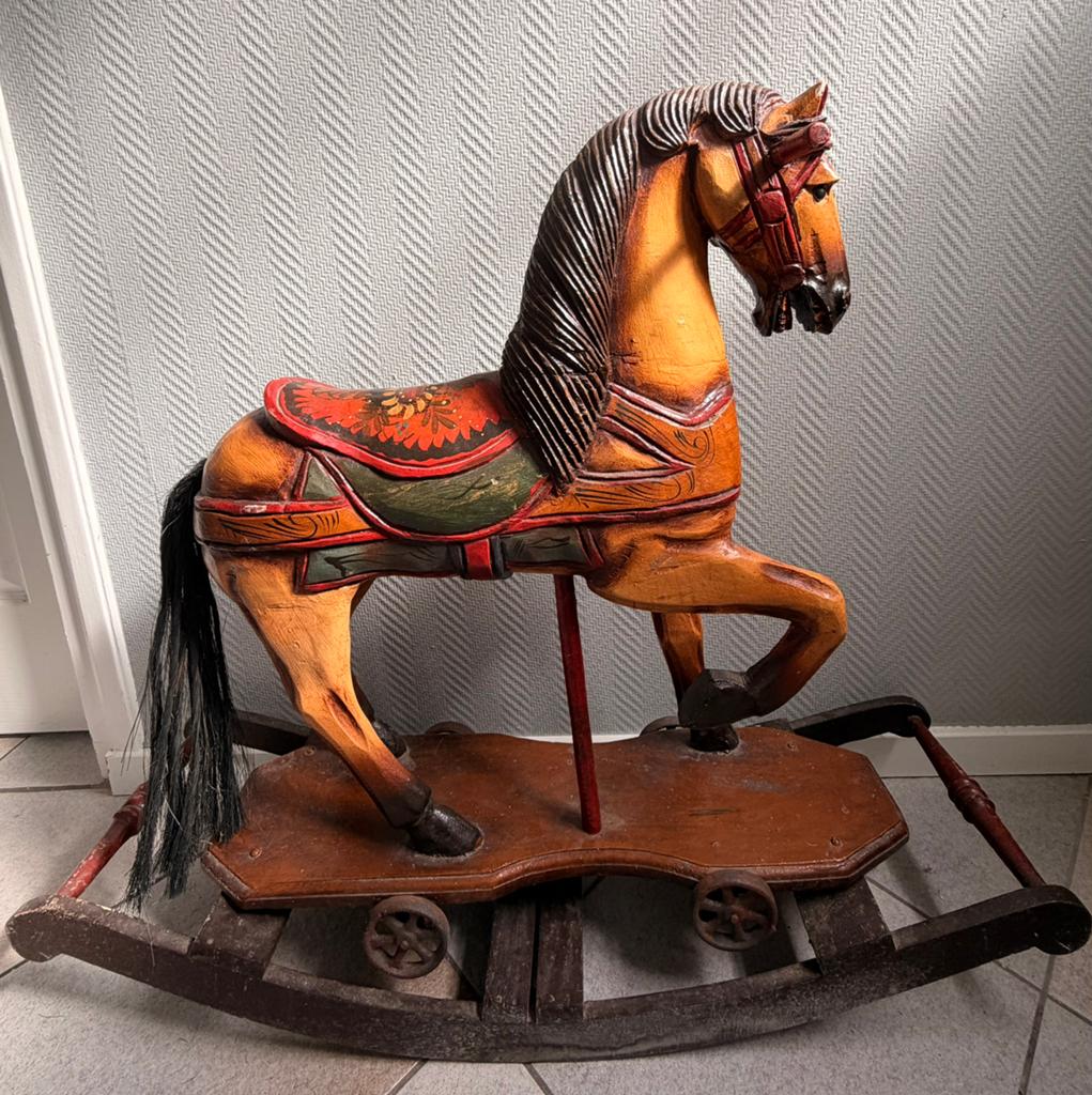 Prachtig uniek Vintage Houten Hobbelpaard, Antiek en Kunst, Ophalen
