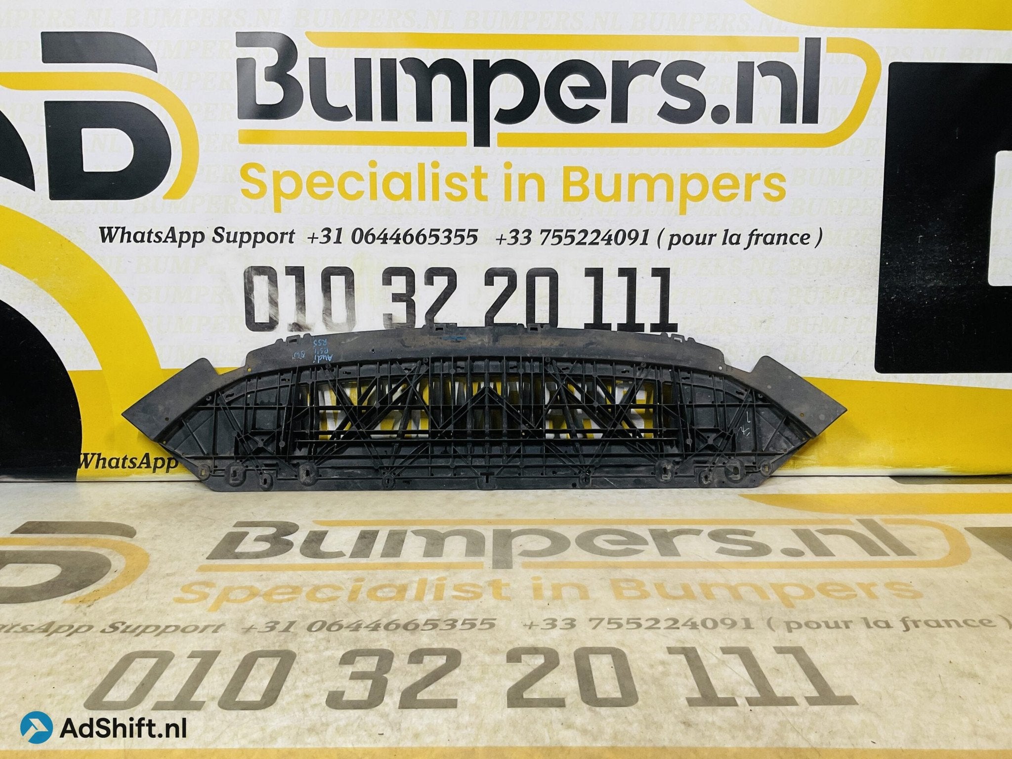Onderplaat Audi RS5 8W Rs4 8W6807611B Onderplaat 2-R1-11251T, Auto-onderdelen, Carrosserie en Plaatwerk, Bumper