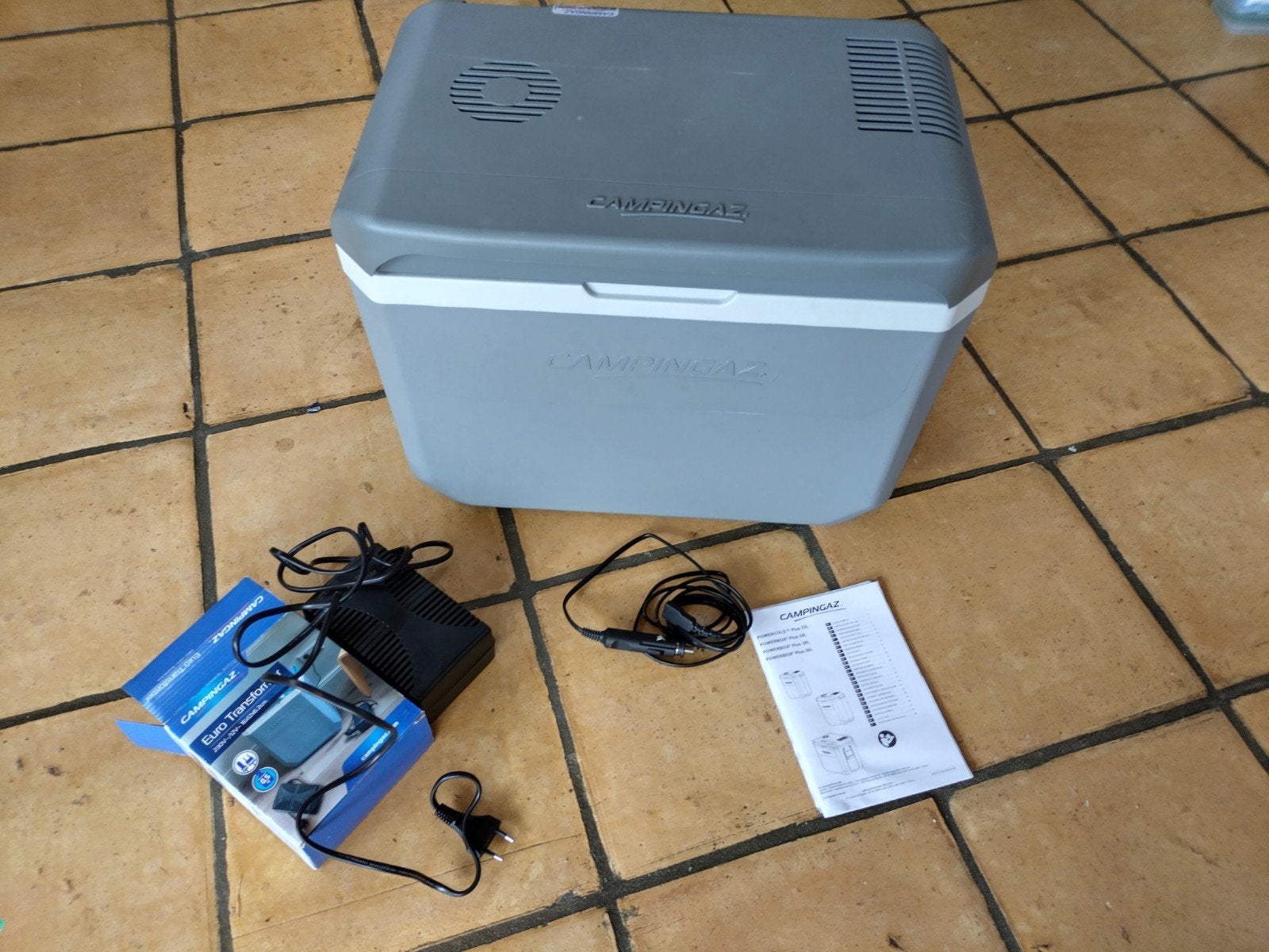 Campingaz Powerbox Plus 36L Elektrische Koelbox 12V/230V, Caravans en Kamperen, Ophalen, Zo goed als nieuw, Koelbox, Elektrisch