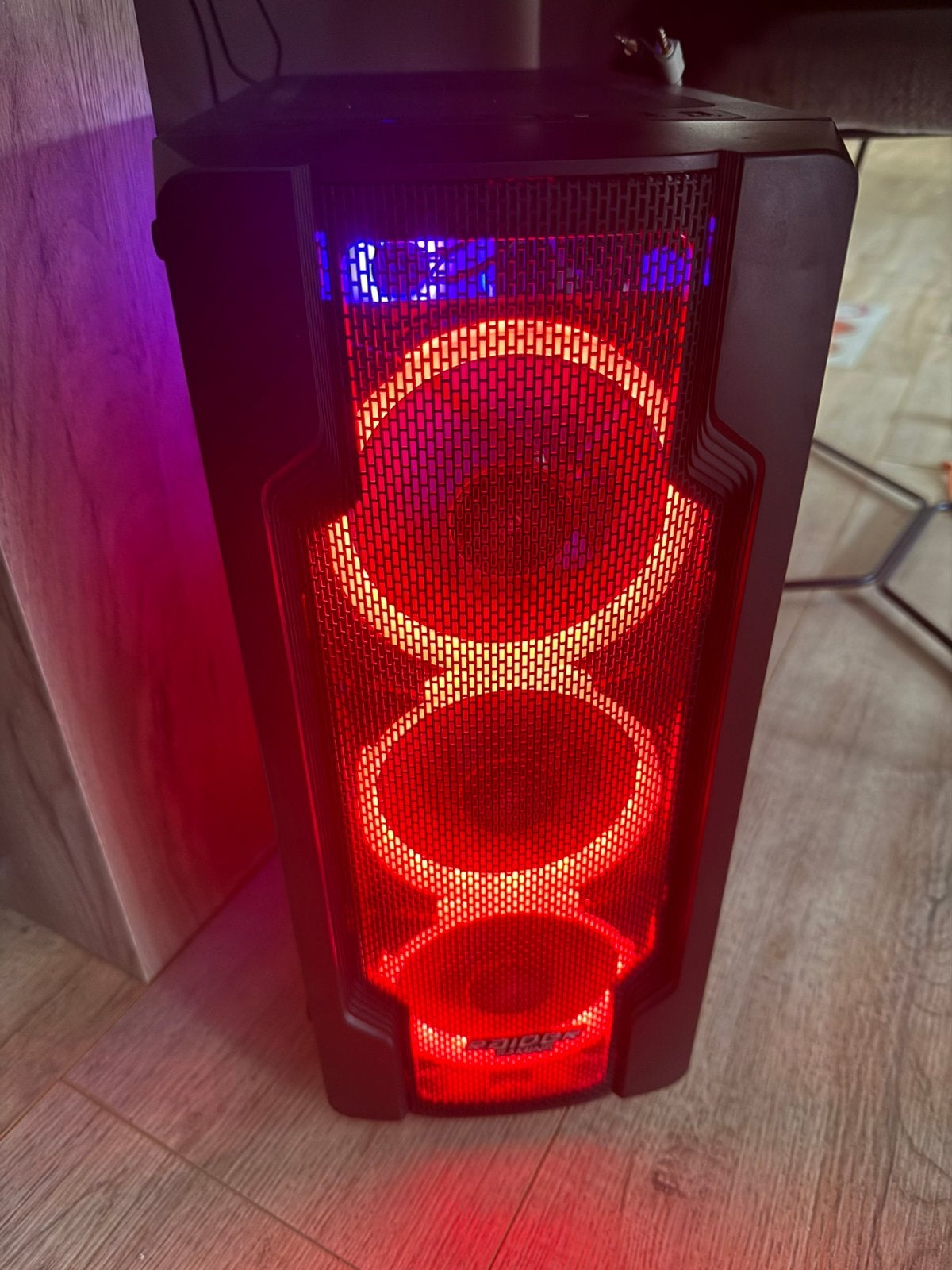 Foto 3 van Gaming pc AMD Ryzen 5 5500 Incl Beeld