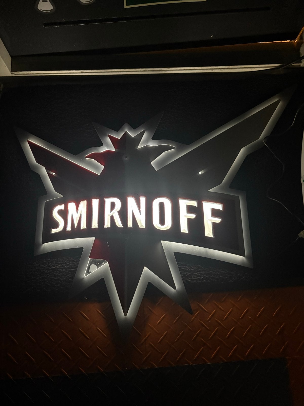 Smirnoff Lichtbak - Reclame verlichting, Verzamelen, Verzenden, Zo goed als nieuw, Lichtbak of (neon) lamp