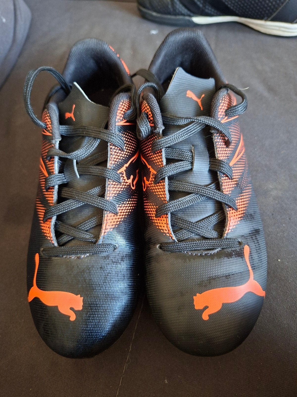 Jongens sportschoenen maat 35 en 35.5 - Puma, Hummel, Adidas, Ophalen