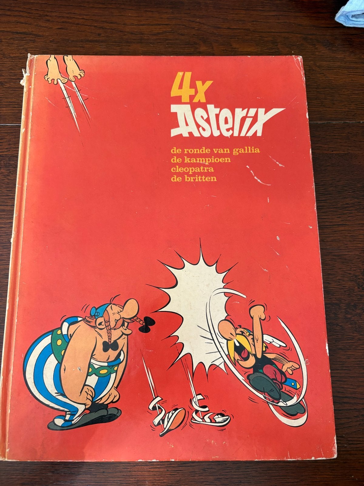 4x Asterix: De ronde van Gallia, De kampioen, Cleopatra, De, Boeken, Stripboeken, Eén stripboek, Ophalen, Gelezen