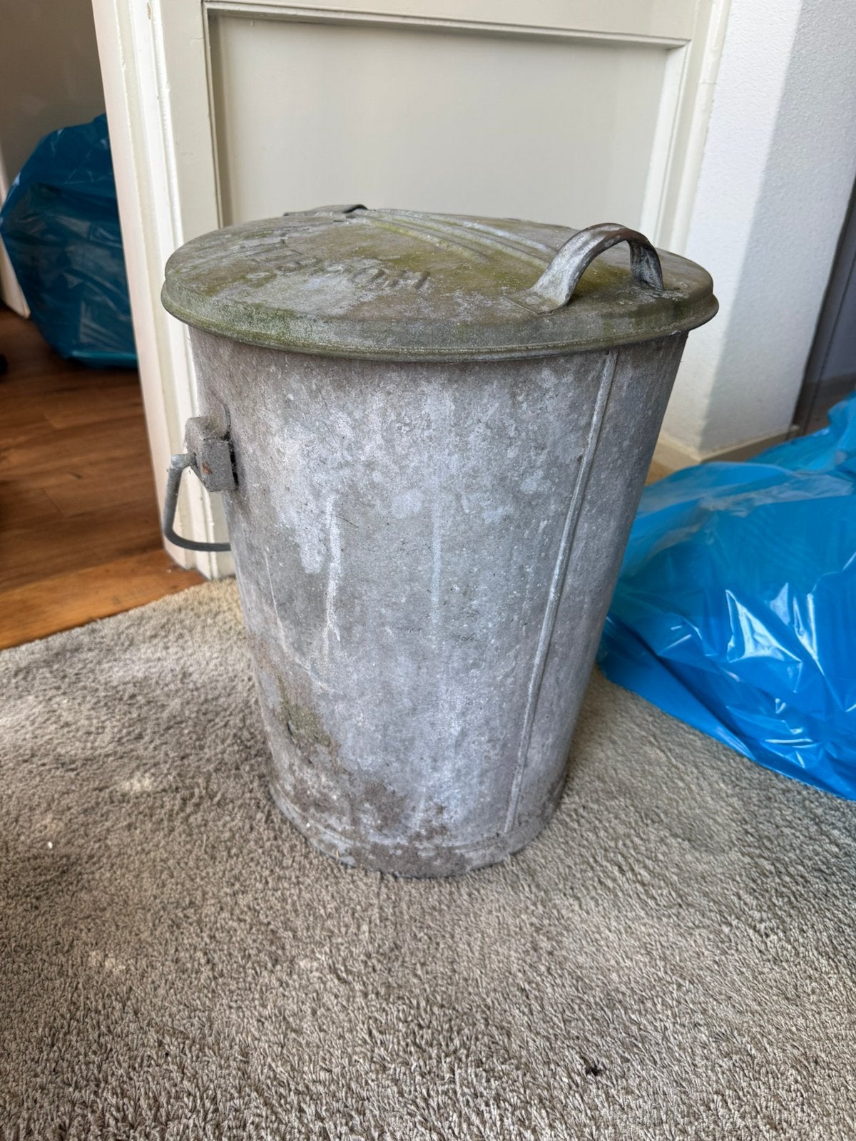 Verzinkte vuilnisemmer, 40 liter of meer, Ophalen, Zo goed als nieuw, Kunststof
