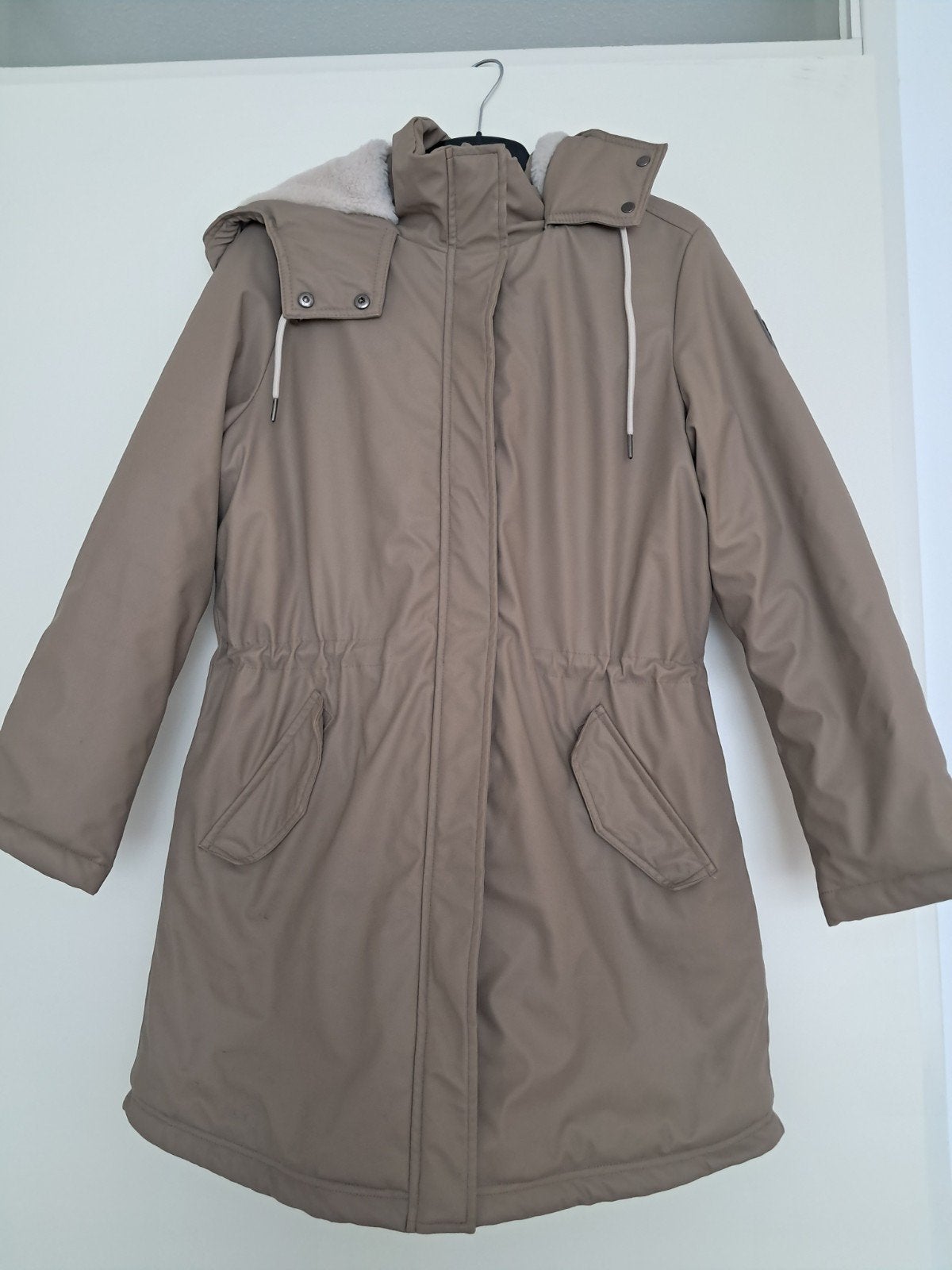 Parka waterdicht / teddyvoering, Maat 38/40 (M), Beige, Ophalen of Verzenden, Gedragen