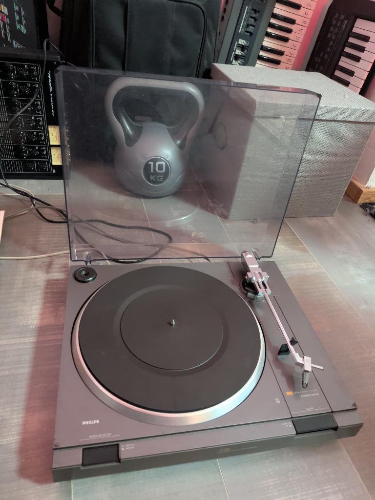 Platenspeler (Philips F7130), Audio, Tv en Foto, Platenspelers, Ophalen of Verzenden, Gebruikt, Platenspeler, Philips