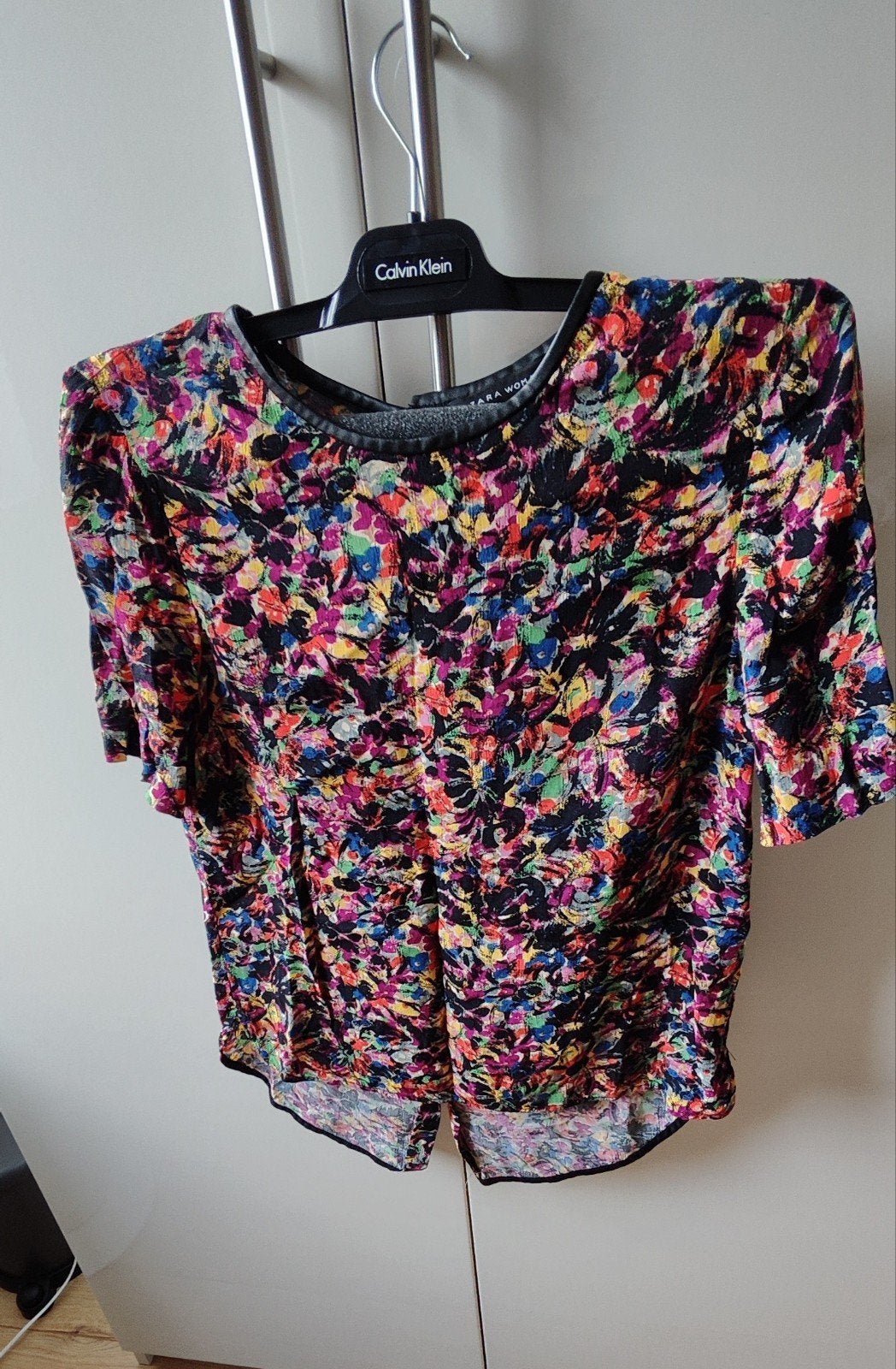 Mooie gebloemde blouse van Zara maat XS zo goed als nieuw, Zara, Ophalen of Verzenden, Zo goed als nieuw, Maat 34 (XS) of kleiner