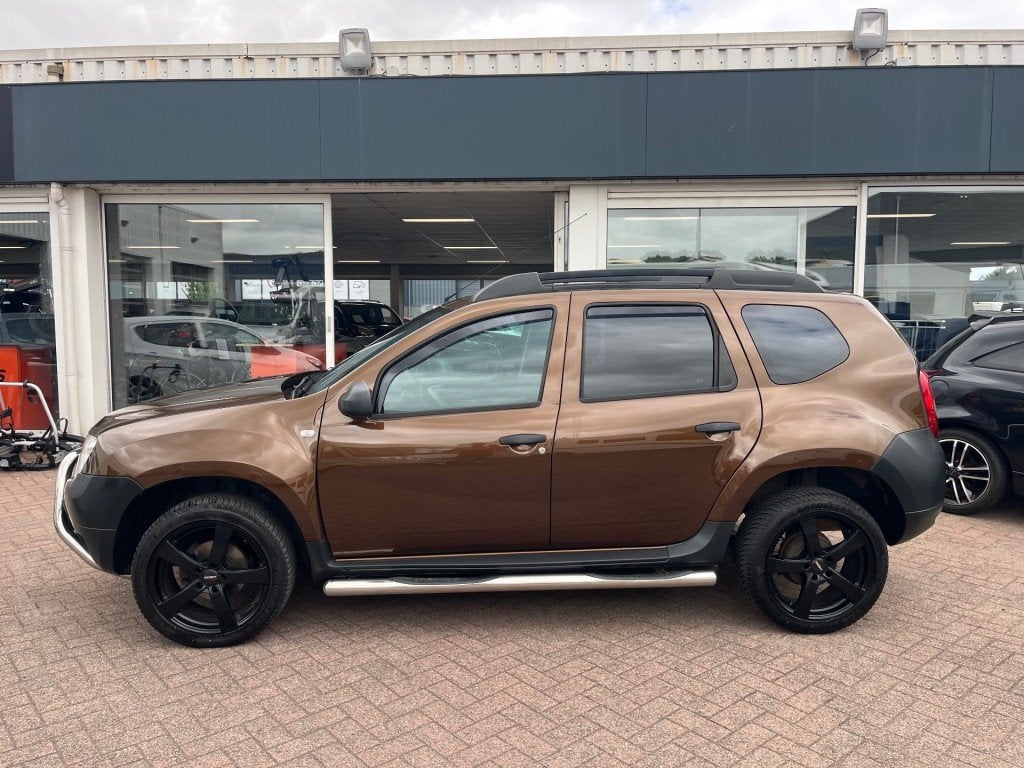 Dacia DUSTER 1.6 Ambiance Airco El.ramen 18 inch Trekhaak, Auto's, Voorwielaandrijving, Euro 5, Gebruikt, 4 cilinders