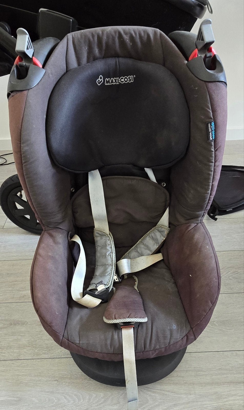 Maxi-Cosi Autostoel Gebruikt - 2 auto stoelen, Ophalen