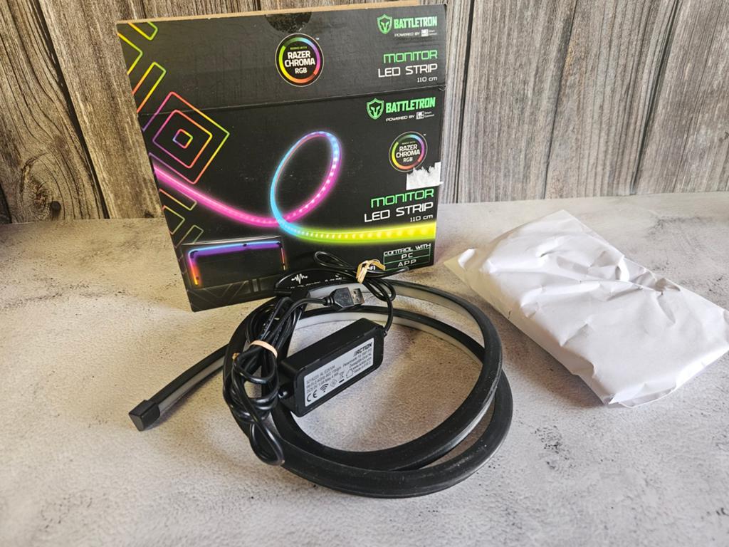 Battletron Monitor LED Strip 110 cm - Nieuw in doos, Onbekend, Nieuw, Ophalen of Verzenden, Battletron