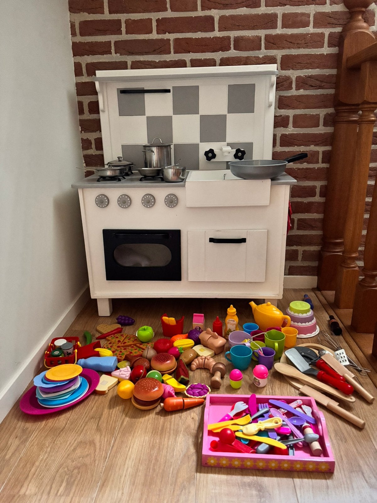 Speelkeuken - Speelkeukentje met toebehoren (zie fotos), Ophalen, Gebruikt