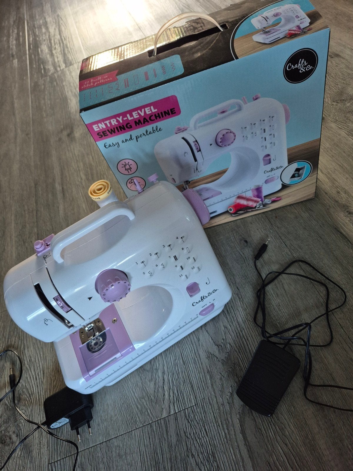 Crafts & Co Naaimachine - Compact en Draagbaar, Ophalen of Verzenden