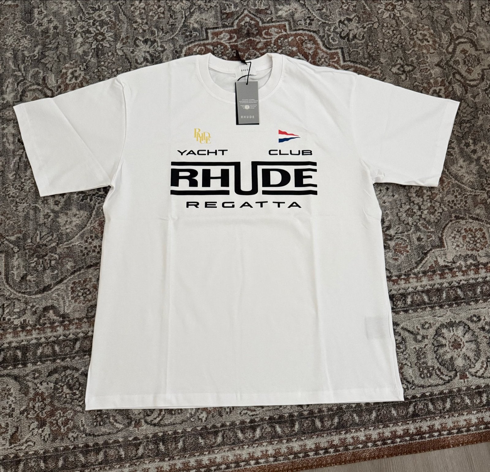 Rhude Yacht Club Regatta T-shirt - Nieuw met kaartjes, Kleding | Heren, Ophalen of Verzenden, Nieuw, Maat 52/54 (L), Wit