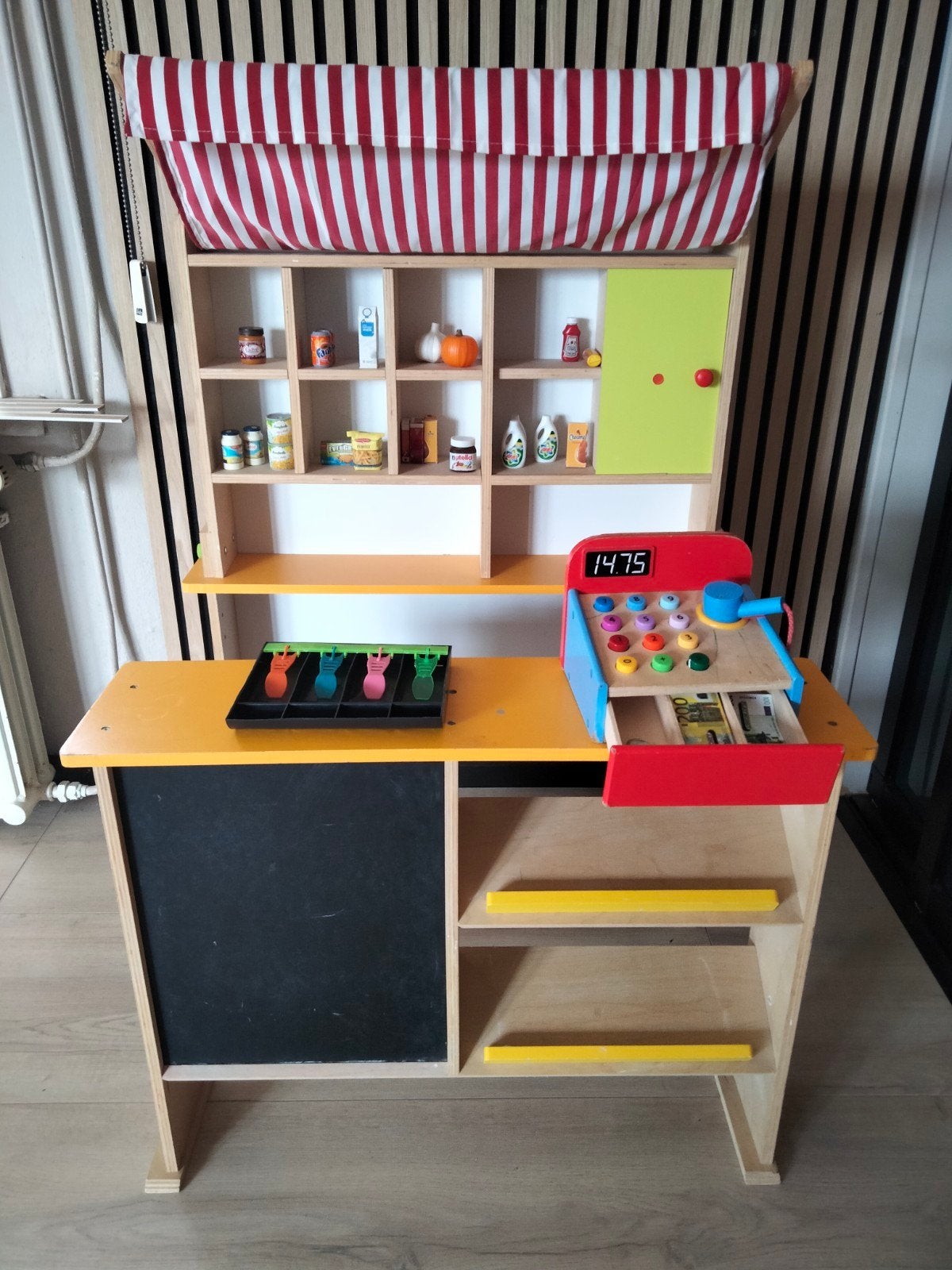 Houten Speelgoedwinkel / Marktkraam met Kassa, Kinderen en Baby's, Ophalen, Gebruikt